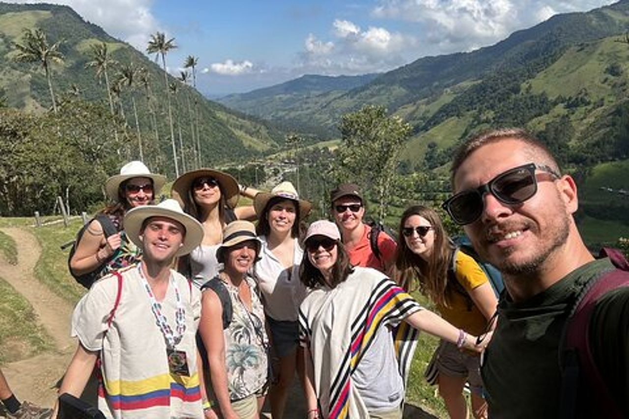 2 giorni di esperienza: Cocora, Salento, Filandia, Caffè e sorgenti termali