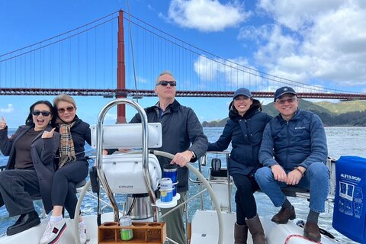 Charter privato di barche a vela nella baia di San Francisco