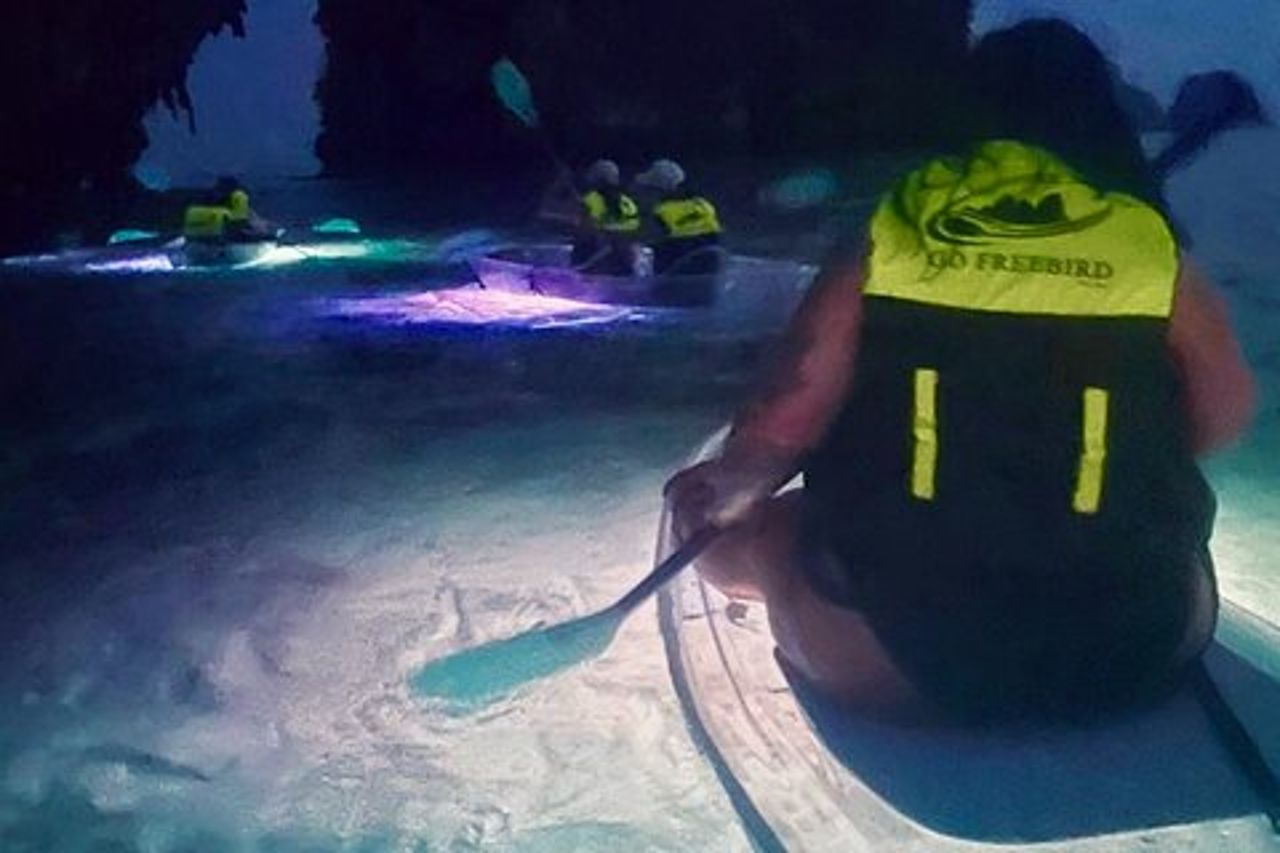 Tour notturno illuminato di Stand Up Paddleboard di Krabi