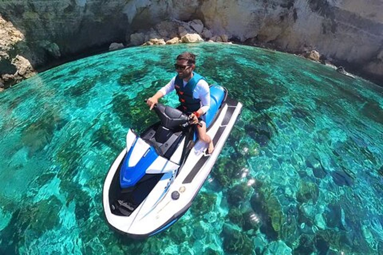 Tour Safari con moto d'acqua della Laguna Blu di Malta, senza licenza