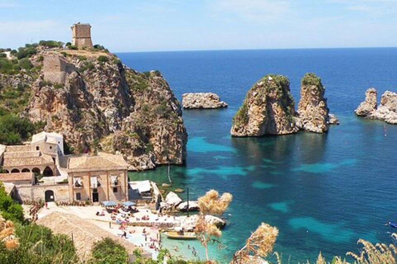 Tour Privato in Barca a Vela alla Tonnara di Scopello