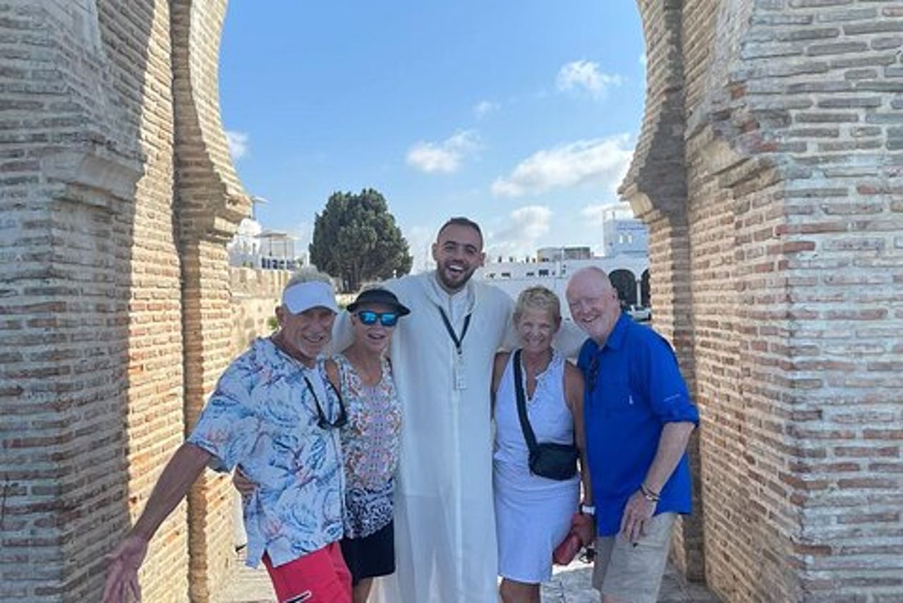 Tour privato di lusso di Tangeri da Marbella All Inclusive