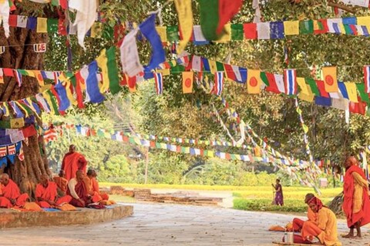Tour di Lumbini di un'intera giornata con trasferimento all'aeroporto
