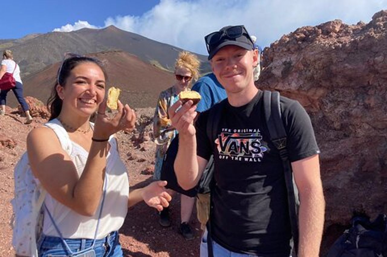 Tour dell'Etna al mattino (partenza da catania)