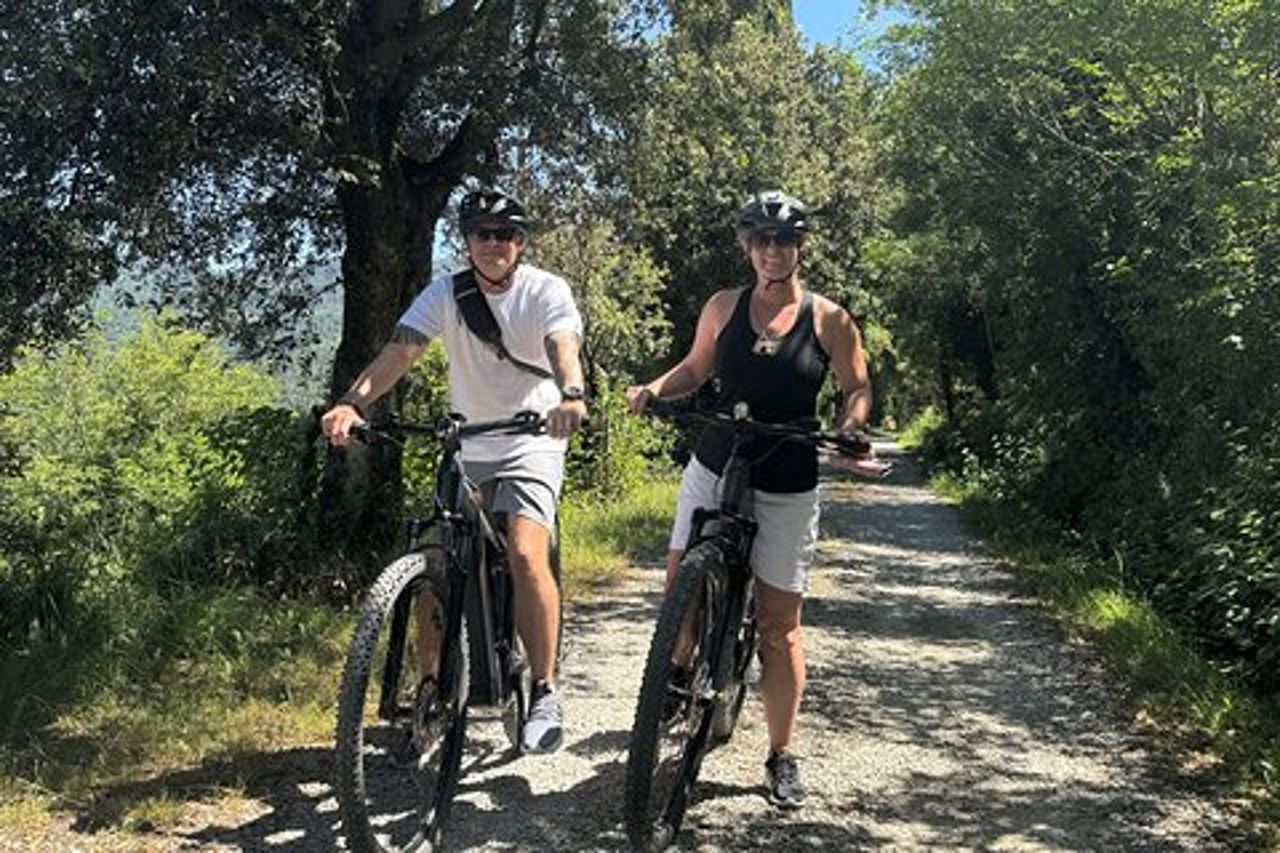 Cortona E-Bike Scenic Ride - Tour privato della campagna medievale