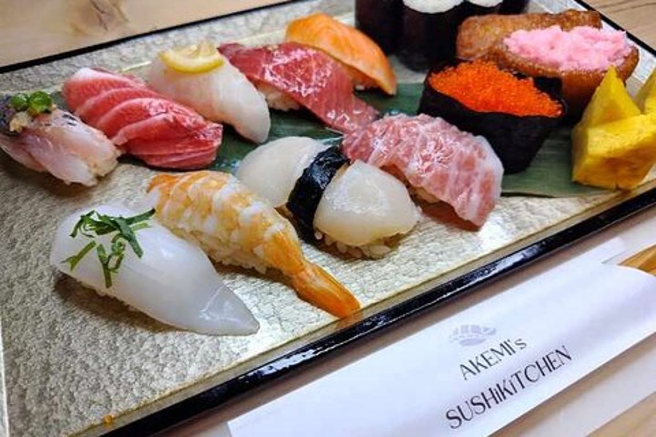 Lezione di cucina sushi: SUSHiKiTCHEN di AKEMI a Tokyo