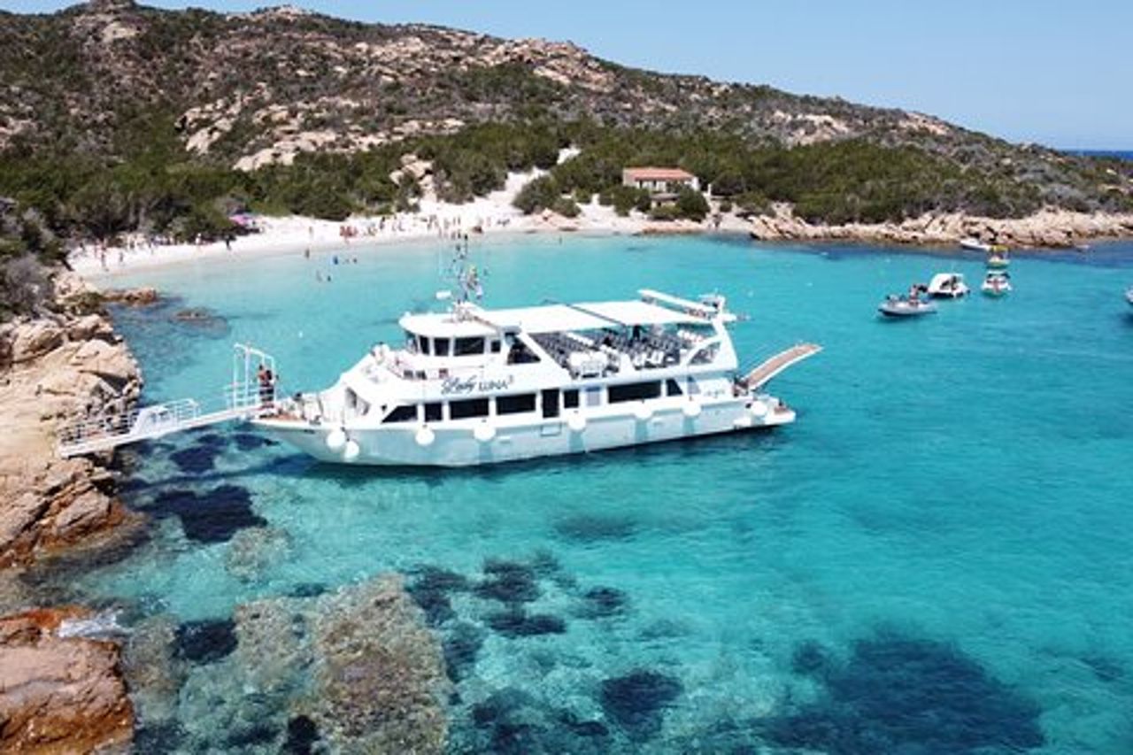 Escursione in barca di 4 soste Arcipelago di La Maddalena