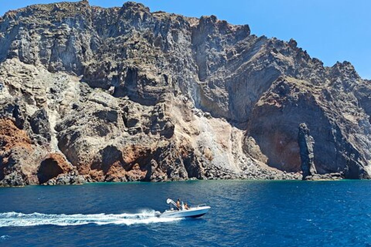 Vulcano Lipari Sciara By Day
