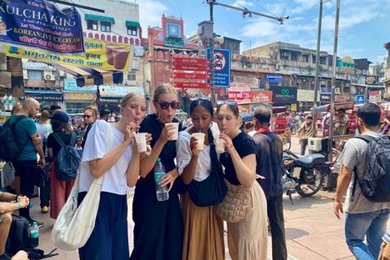Il tour del mercato delle spezie e del cibo di Old Delhi sarà presto disponibile su NETFLIX