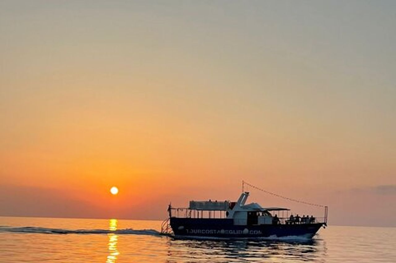 Tropea - Capo Vaticano: Sunset Cruise con aperitivo
