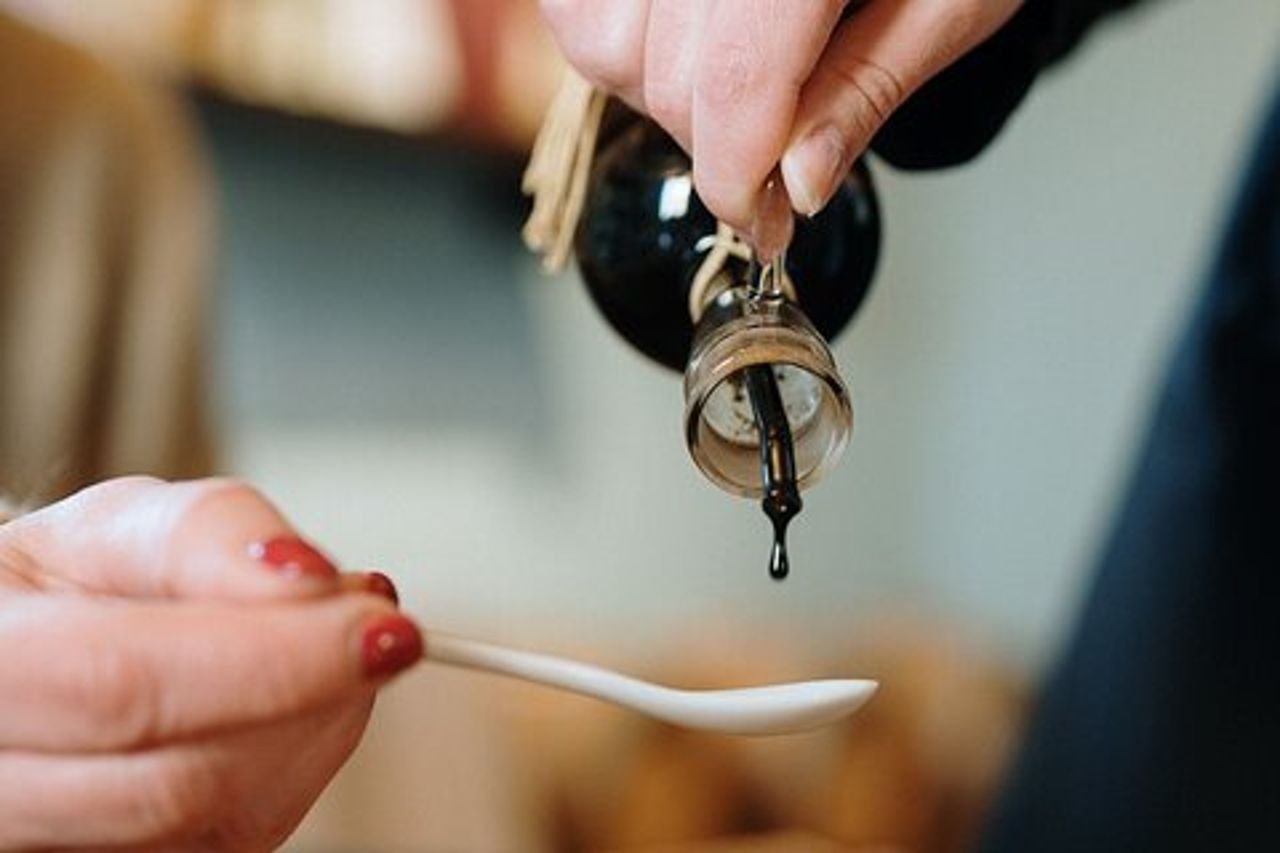 Aceto Balsamico Centenario - Visita Guidata e Degustazione
