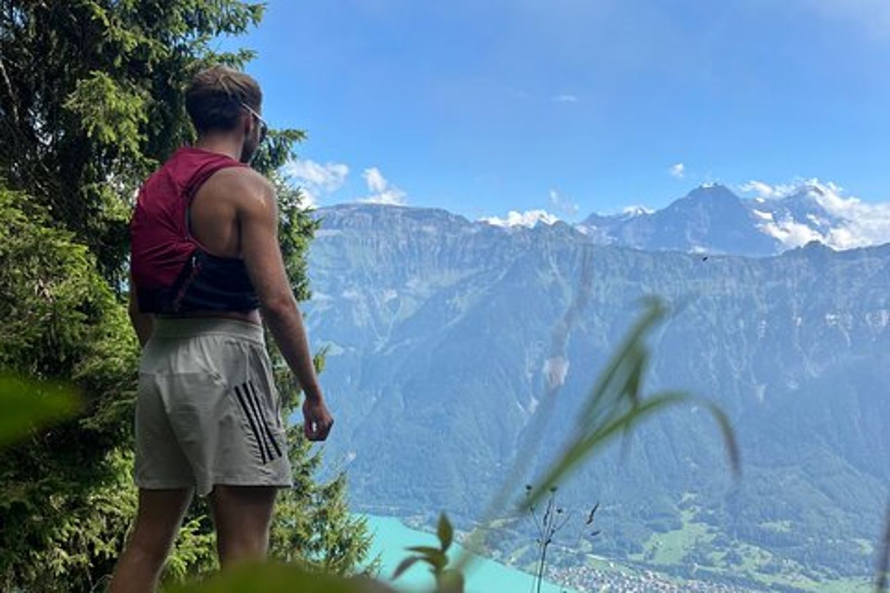 Interlaken: Summit Harder Kulm con un triatleta svizzero