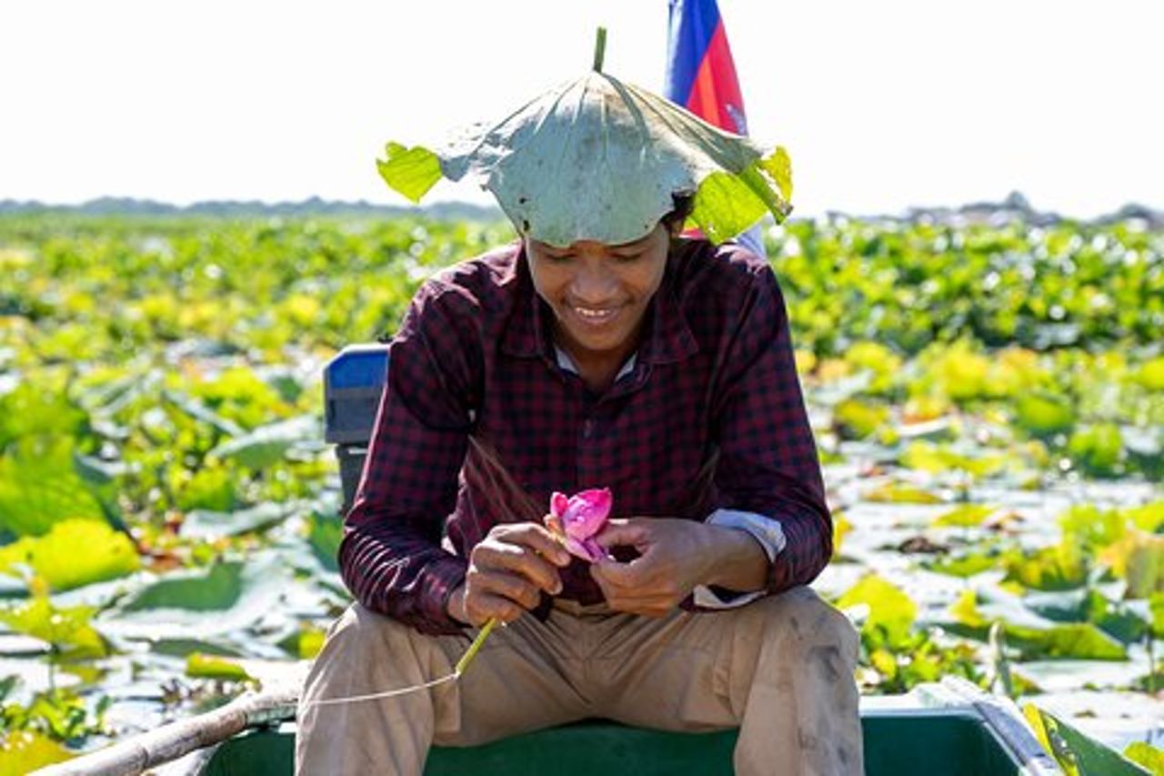 Siem Reap : Lotus Silk Farm - Tour, Lago e immersione artigianale