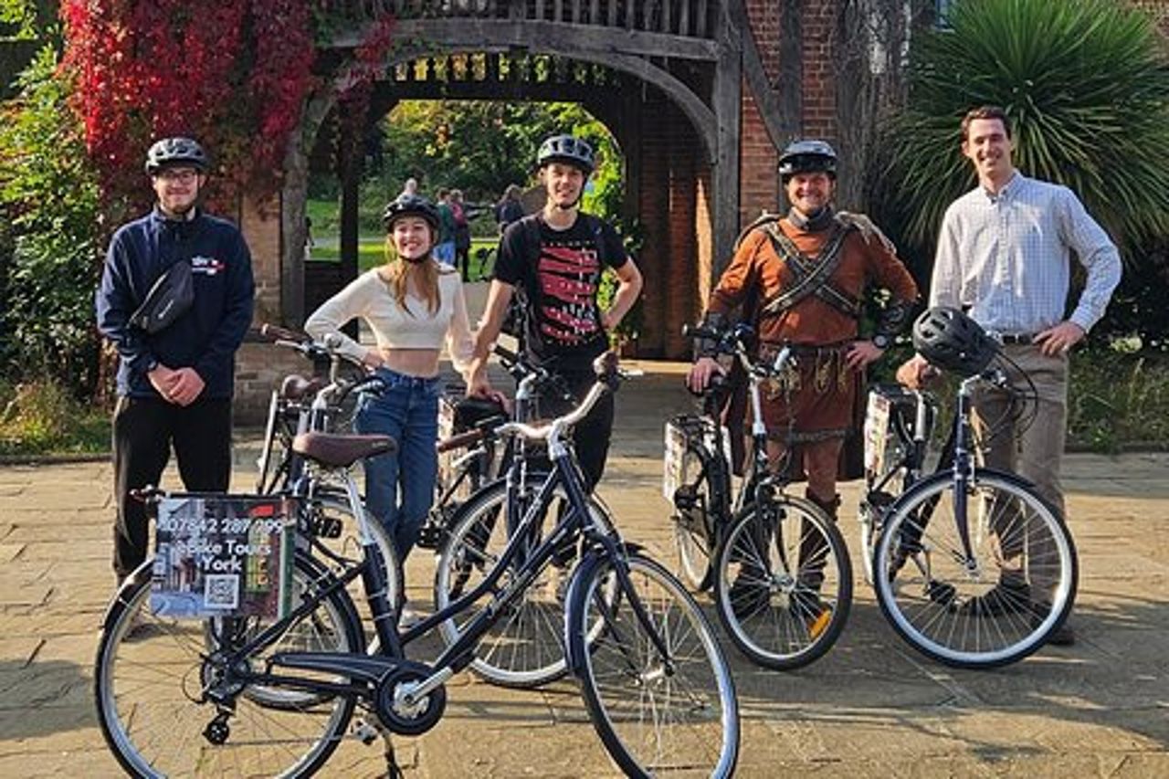 Tour in eBike a York City
