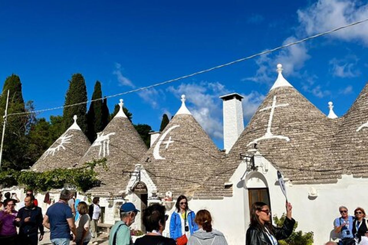 Tour Alberobello & Matera con Degustazione e Guida - da Bari