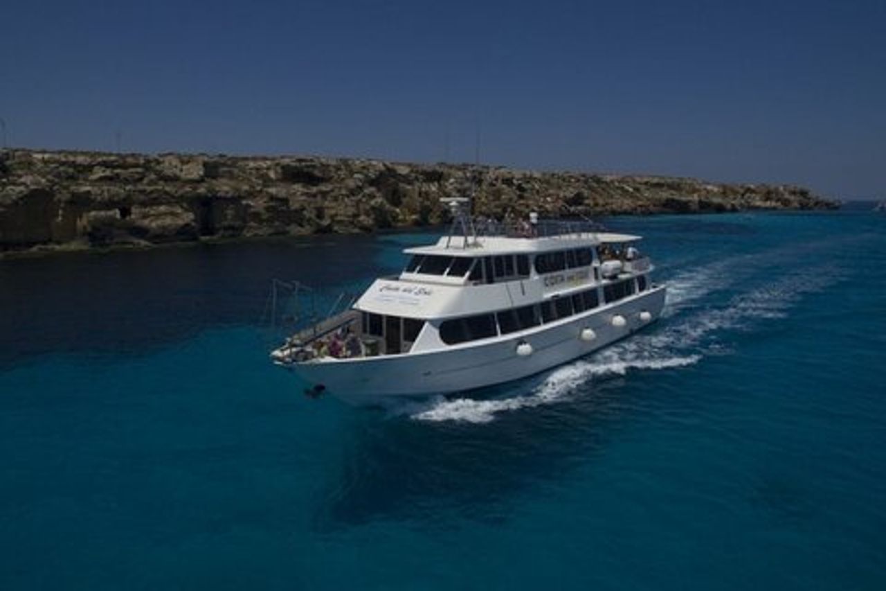 Egadi Shuttle Tour: The Beauties of Favignana and Levanzo