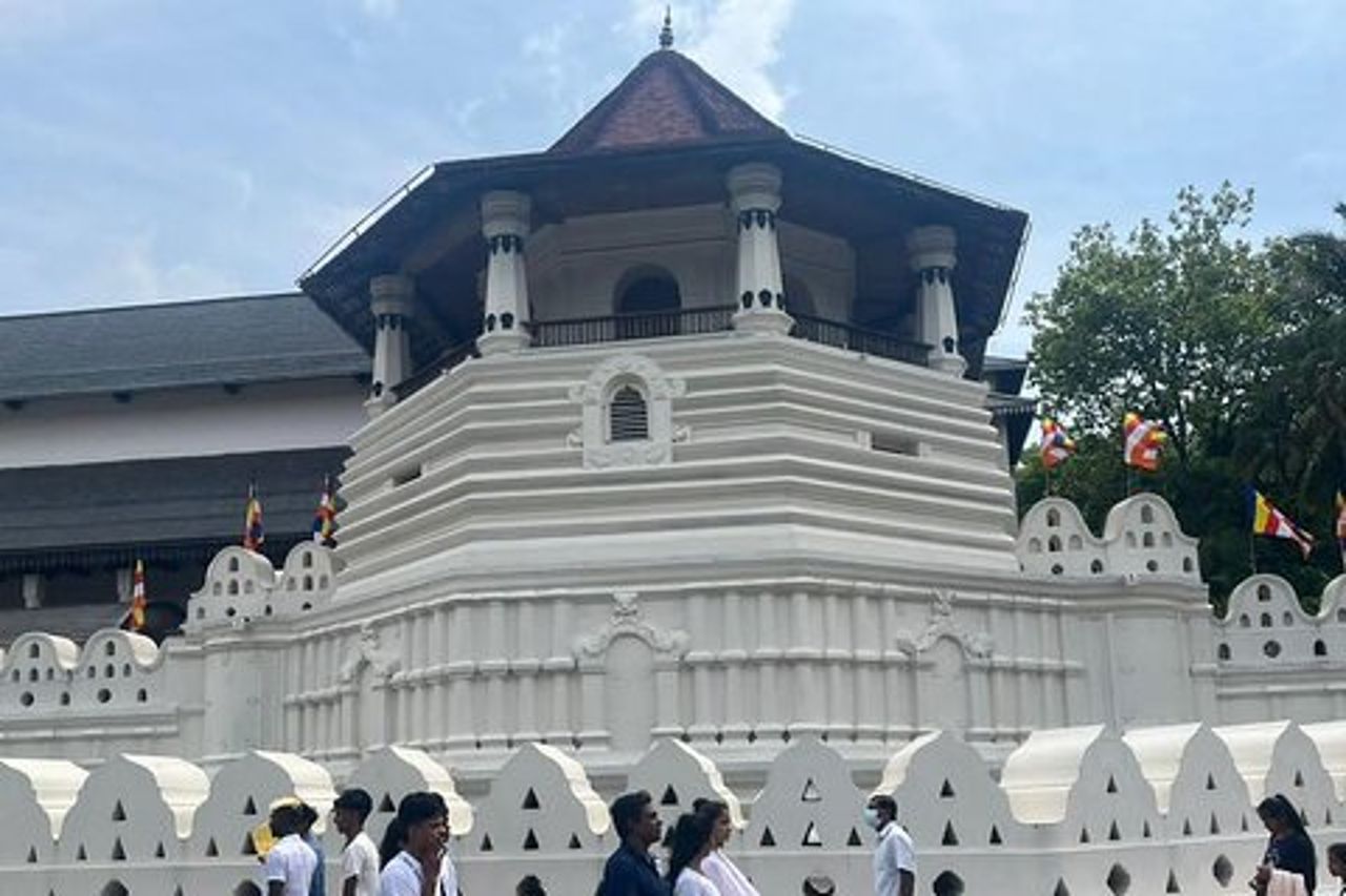 Tour della città di Kandy Heritage da tuktuk