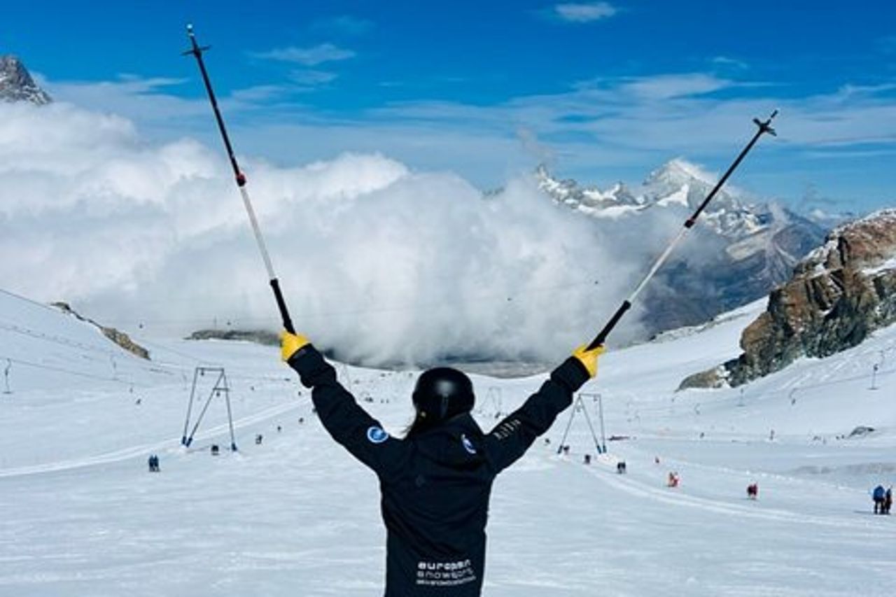Lezione di sci privata di un giorno intero a Zermatt