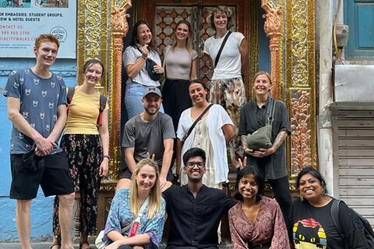 Odissea nella vecchia Delhi: Un tour di religione, mercato delle spezie e miglior cibo
