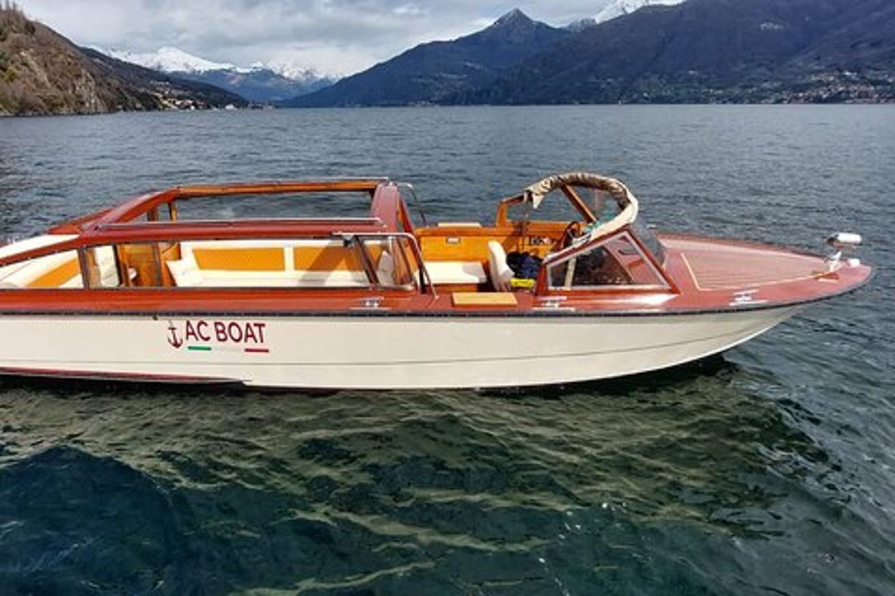 Tour in Barca Privata sul Lago di Como con Limousine Veneziana