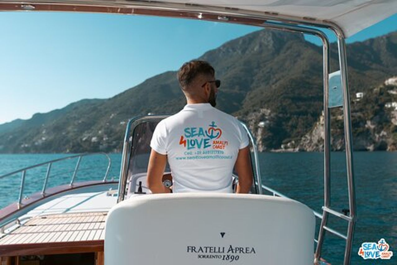 Tour privato in Barca della costiera amalfitana o Capri