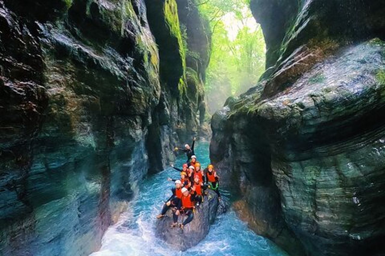 Canyoning Tour nella Gola più bella di Niyodogawa