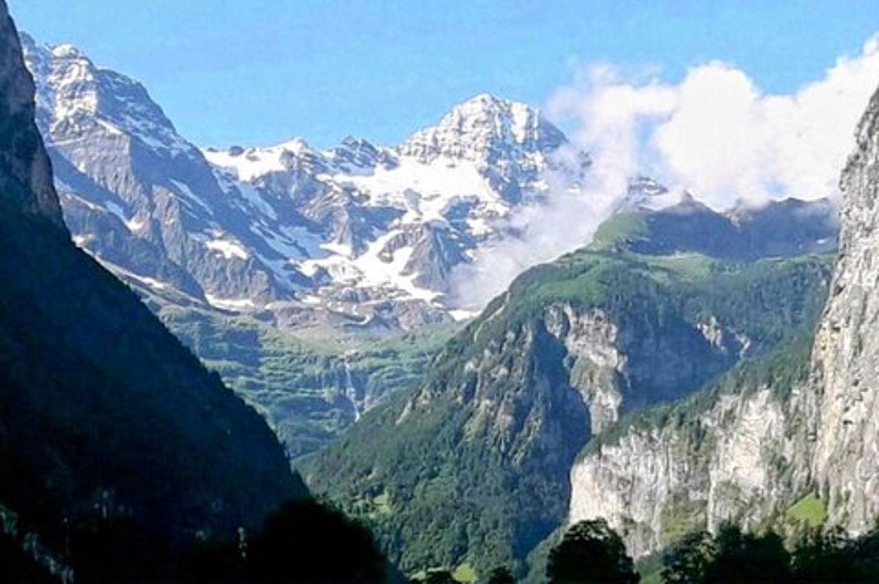 Cascata Lauterbrunnen CLOY Pier Iseltwald Interlaken Privato