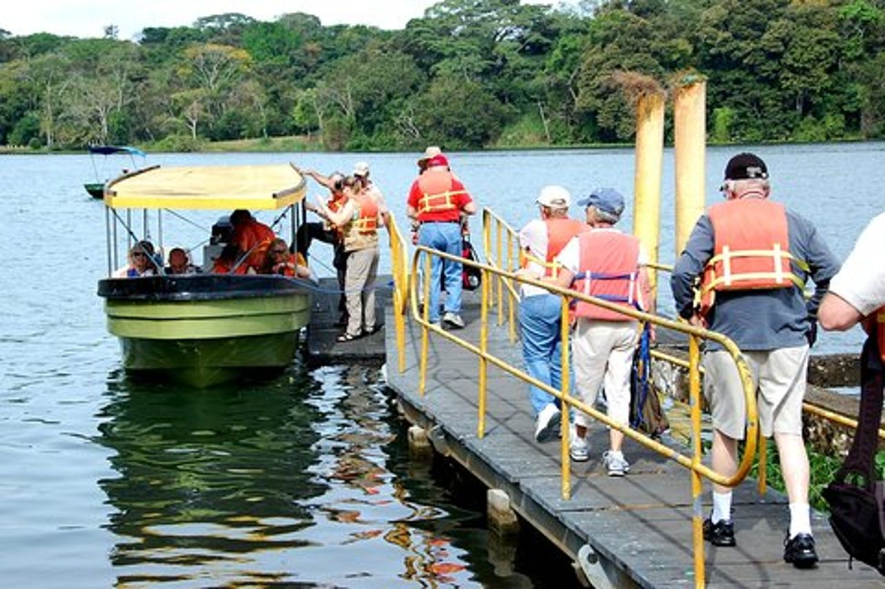 Escursione costiera sul Canale di Panama: una crociera sul fiume Chagres