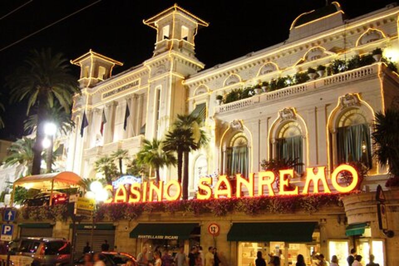 Tour privato della Riviera Italiana a Sanremo e Dolce Aqua