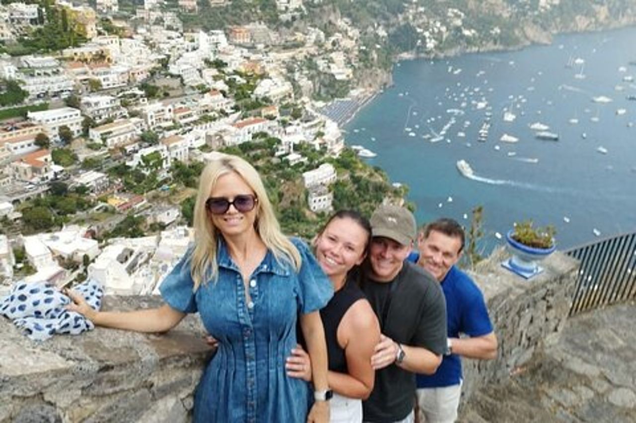 Tour privato della Costiera Amalfitana da Sorrento