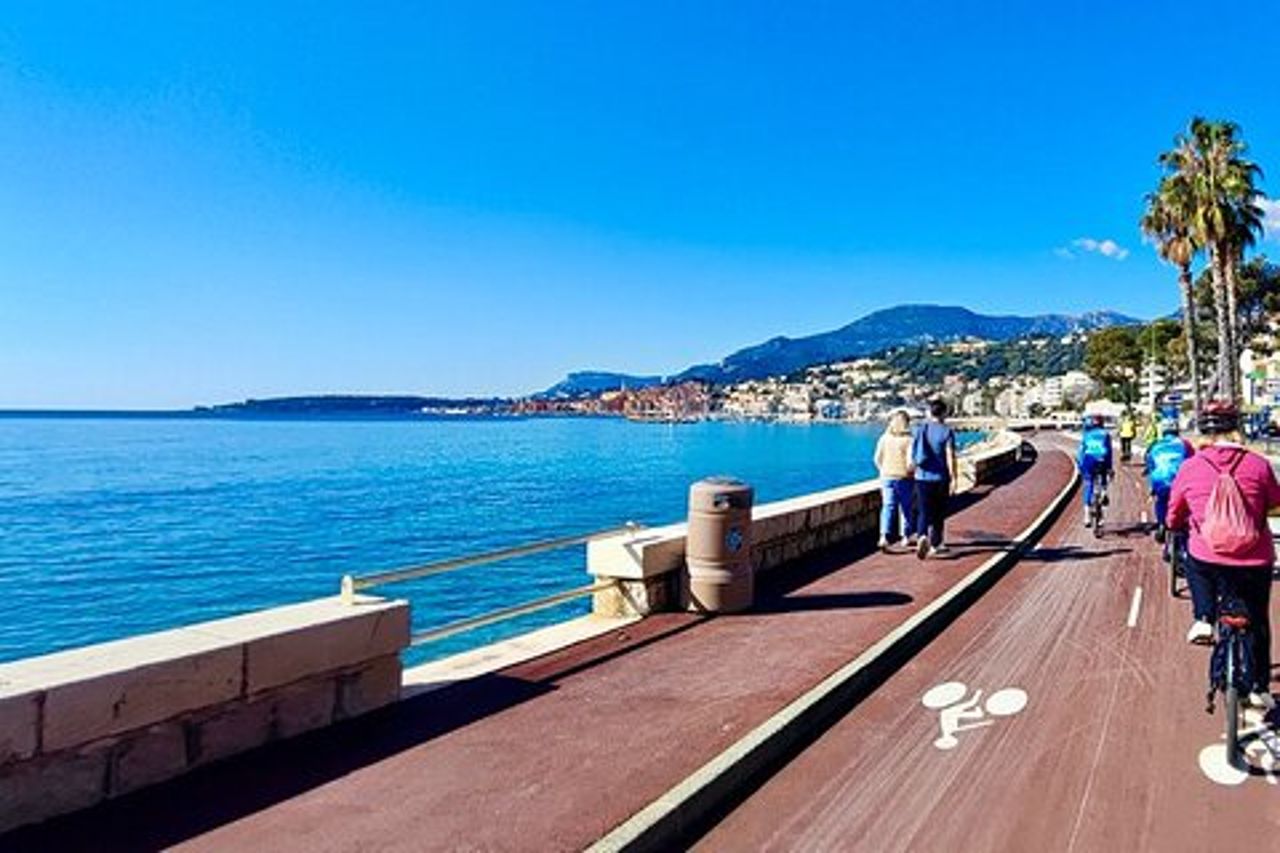 Tour in E-Bike di un'intera giornata da Ventimiglia: Valle del Nervia & Dolceacqua