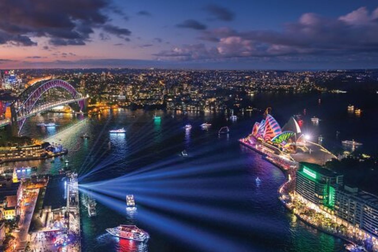 Vivaci crociere con cena a Sydney