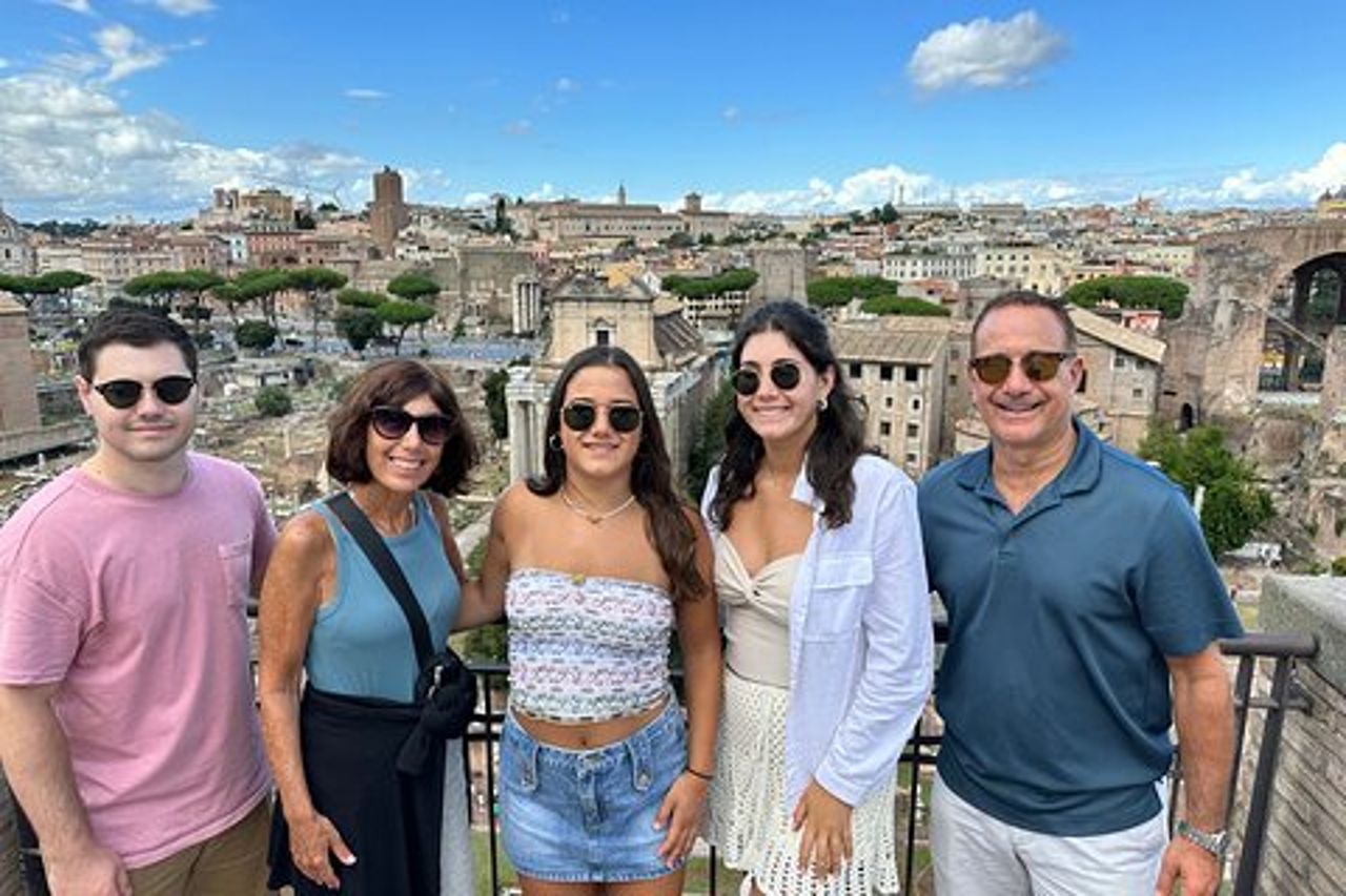 Tour privato dei Fori del Colosseo Palatino e Roma Antica
