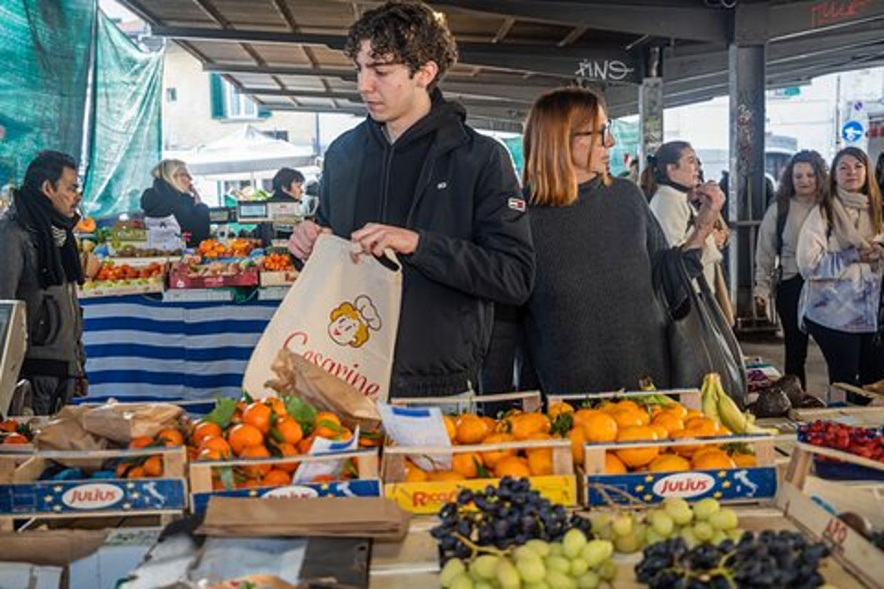 Tour a piedi di Modena e lezione di cucina tradizionale con vino