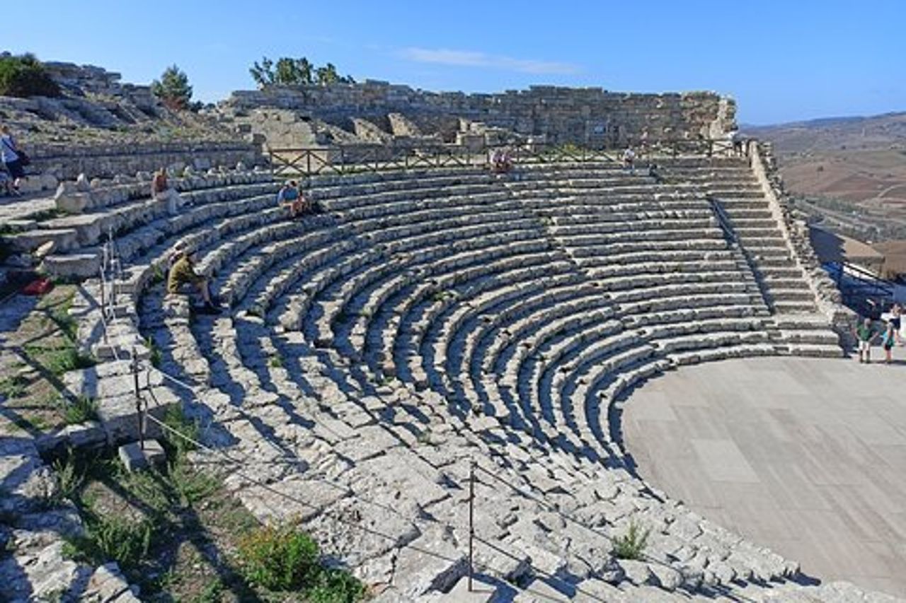 Tour 9 Ore per Segesta, Trapani ed Erice con Partenza da Palermo