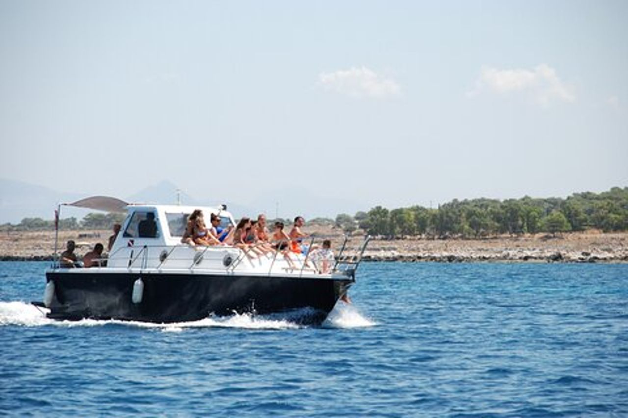 Tour in barca Odrafin alla Riserva Zingaro e Scopello max 14 pax