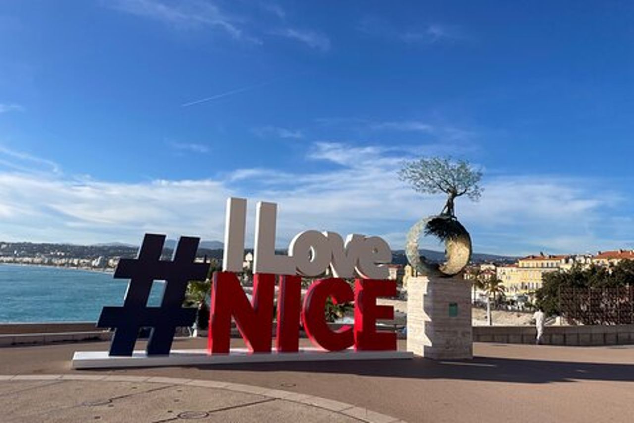 Tour a piedi a Nizza Francia