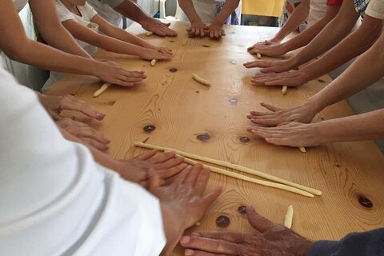 Radici e Sapori Scuola di Cucina tra Tradizione e Sostenibilità