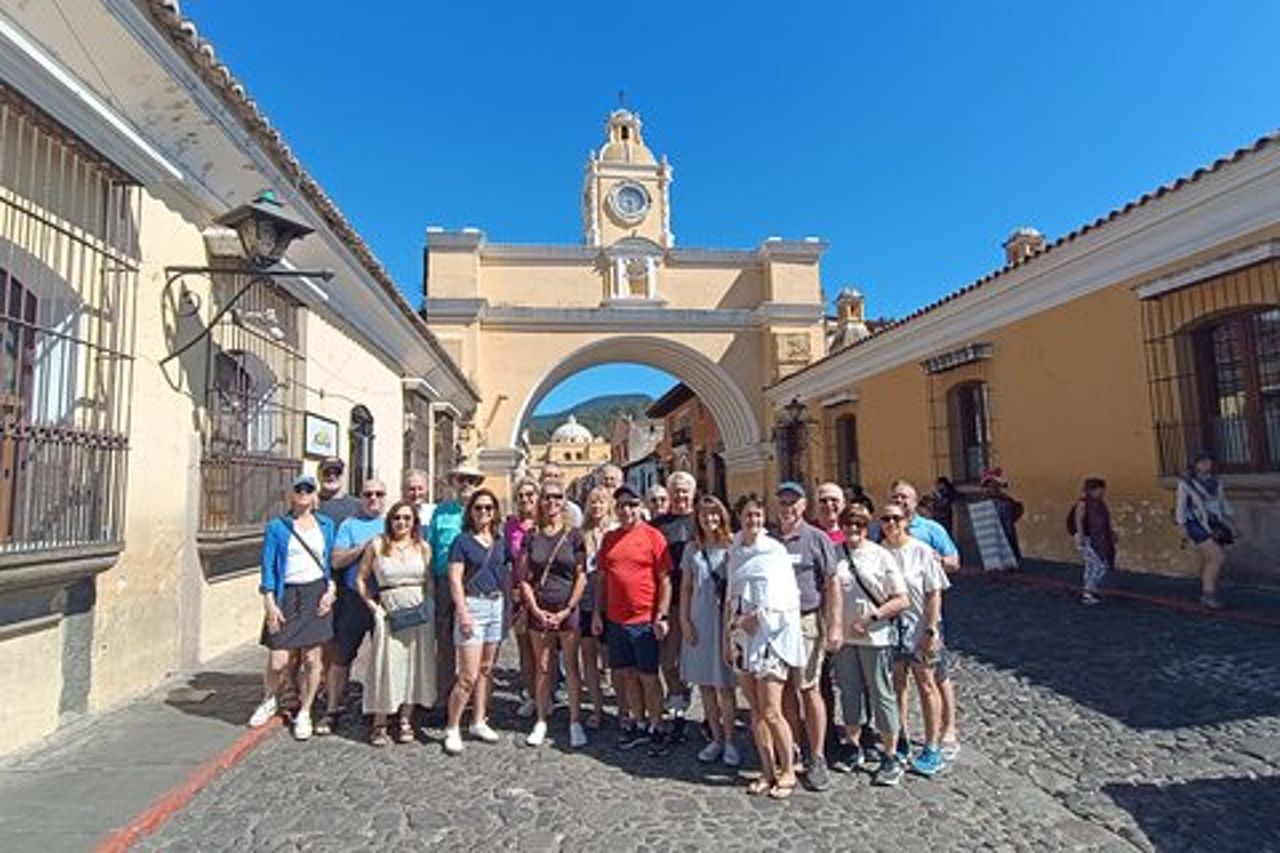 Tour culturale privato a piedi di Antigua