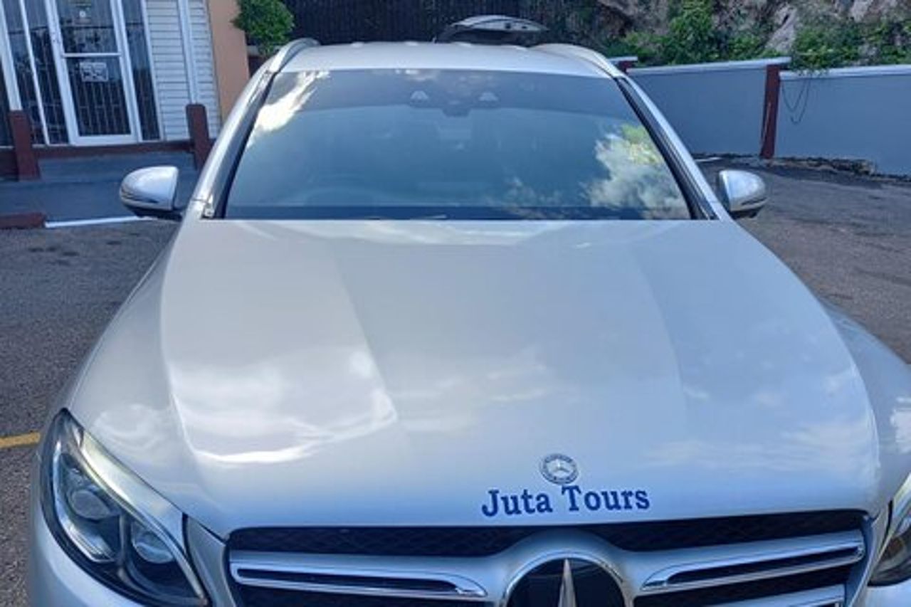 VIP Luxury Montego Bay Airport Transfer a Montego Bay / Falmouth