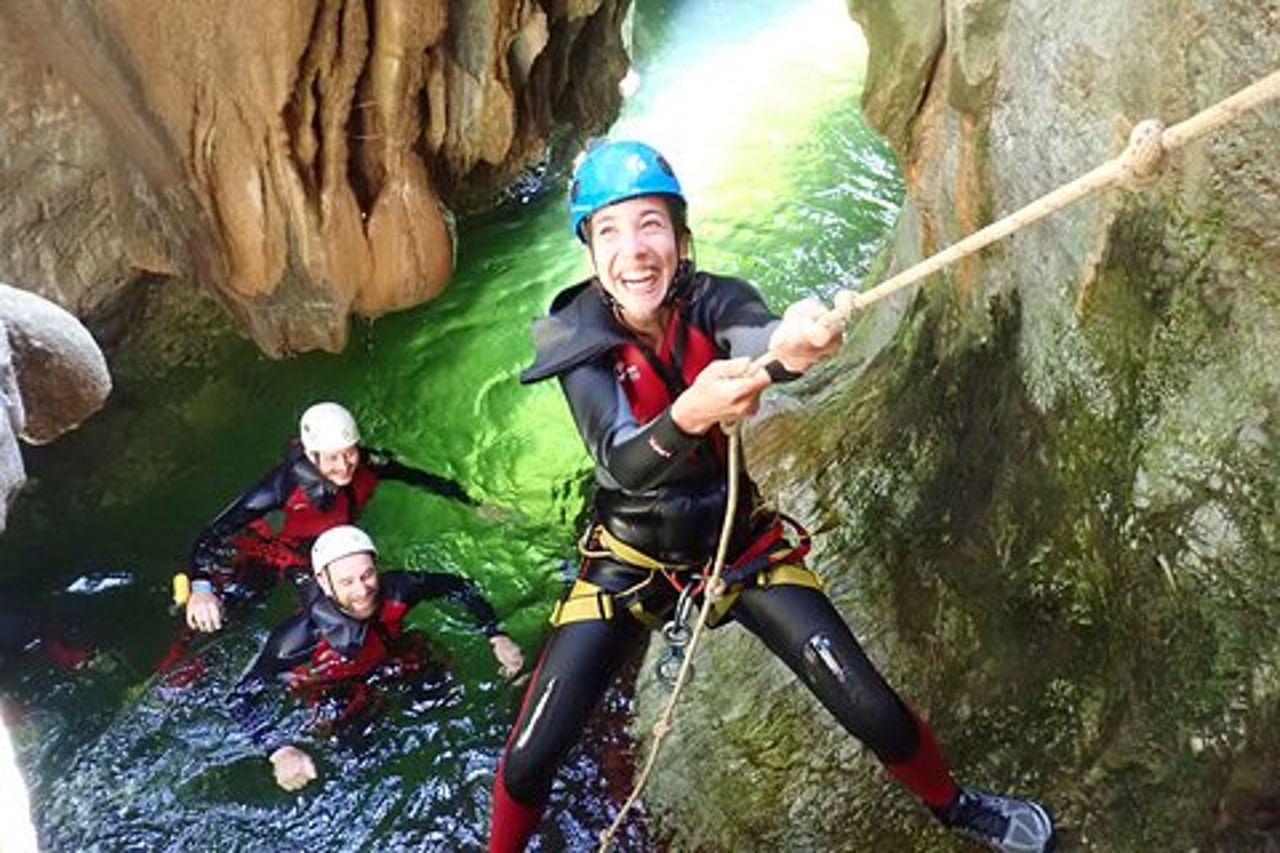 Da Marbella: tour di canyoning nel canyon di Guadalmina