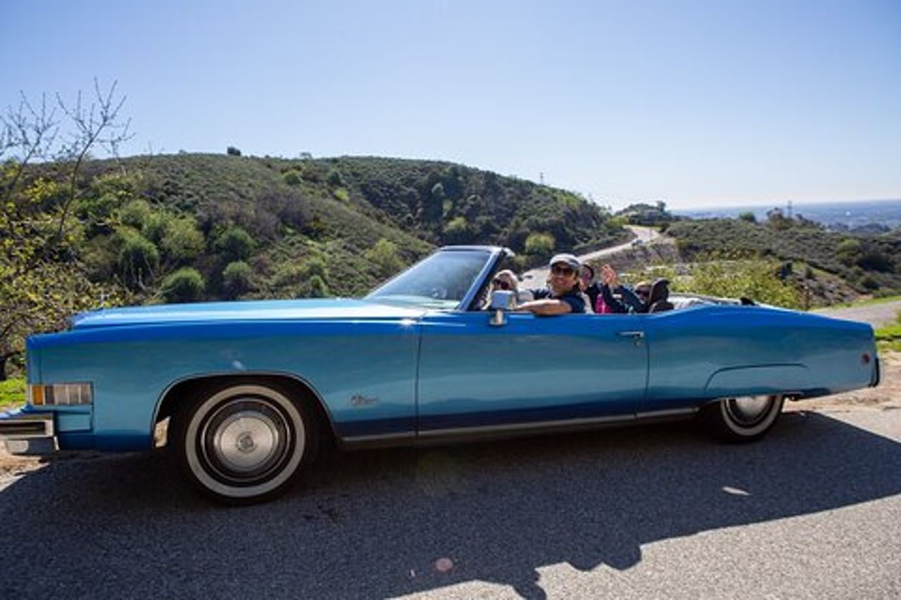 Scopri Los Angeles a bordo di una Cadillac Eldorado classica