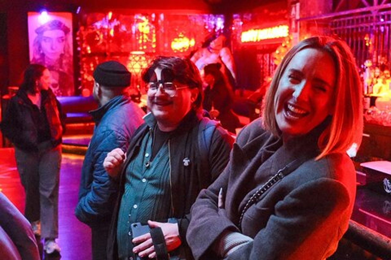 Tour dei cocktail di Hollywood e del vero crimine: 3 bevande incluse