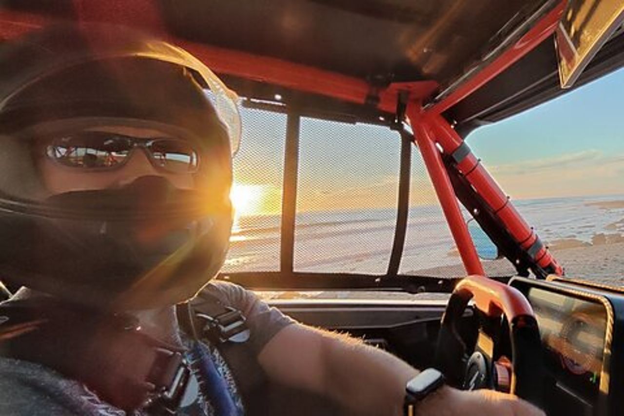Guidate come un pilota della Baja 1000 in uno Speed UTV a Loreto
