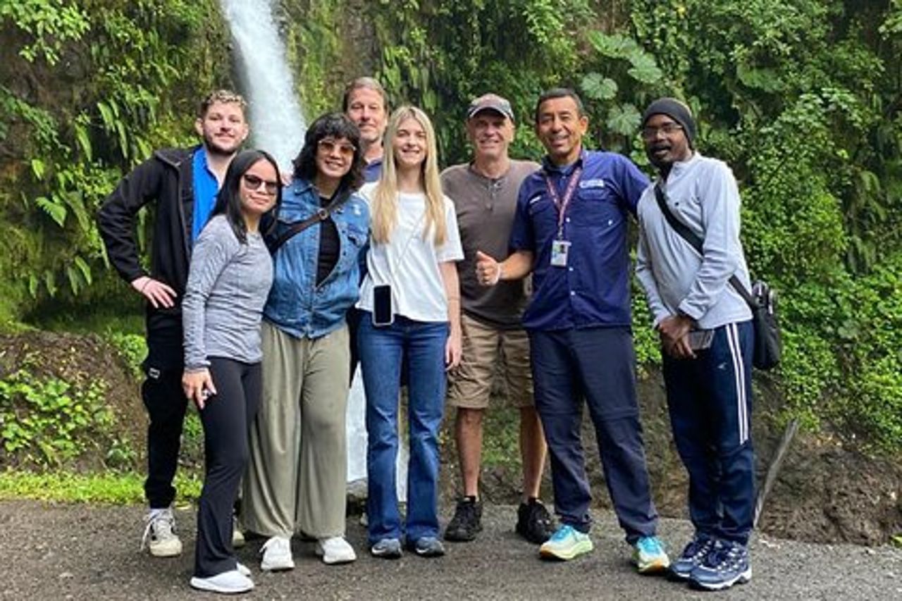 Tour del caffè Poas, cascata di La Paz e vulcano Poas