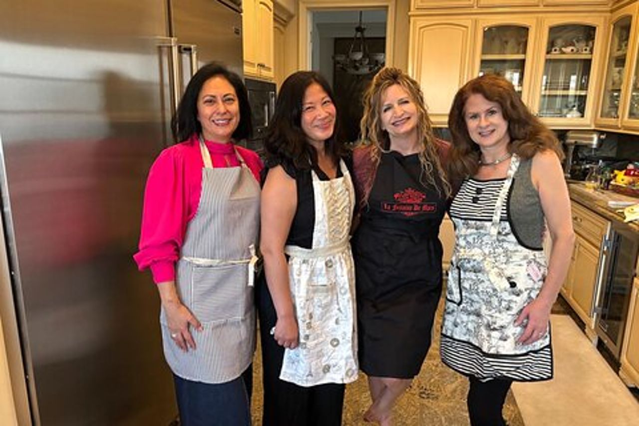 Corso di cucina francese facile ed elegante con vino vicino a Laguna Beach