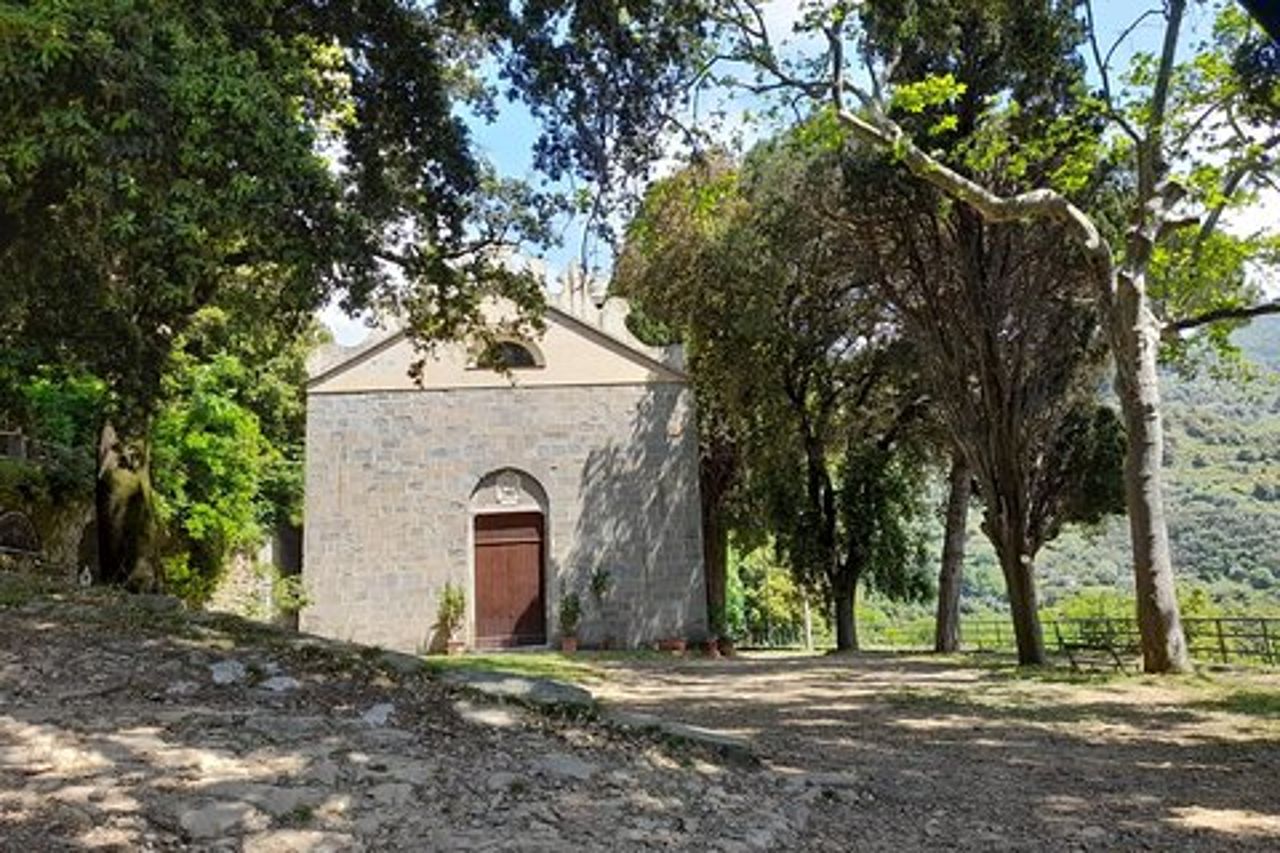 Tour al Santuario di Vernazza con degustazione vino DOC 5 Terre