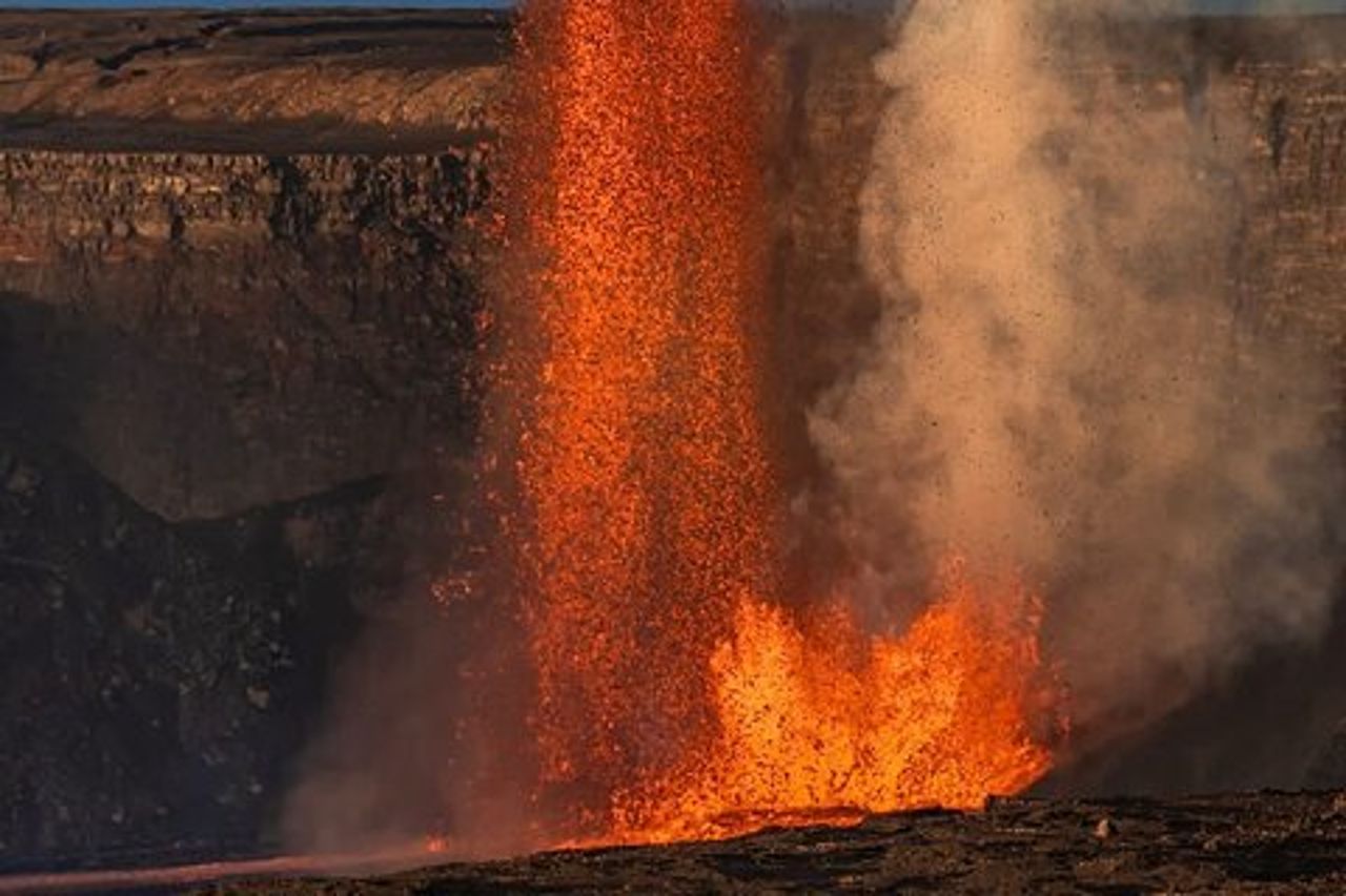 Escursione guidata di 3 ore nel Parco Nazionale dei Vulcani
