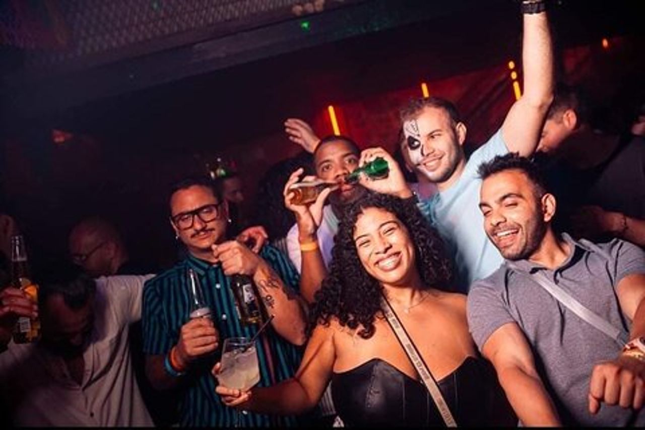 Più di un Pub Crawl: un'autentica esperienza notturna a Rio