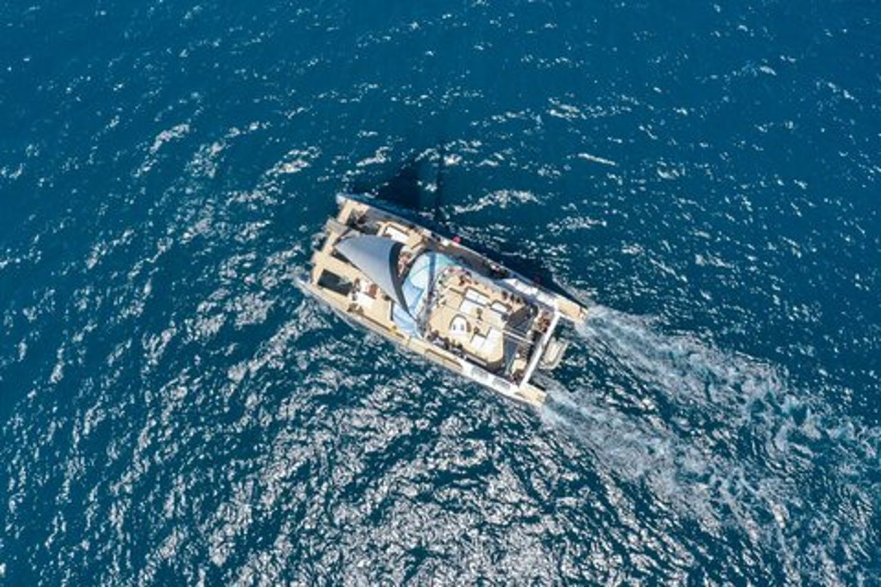 Crociera in catamarano a Barcellona